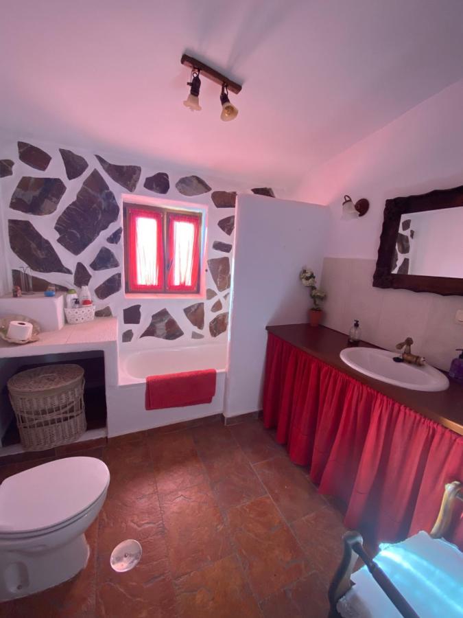 Beautiful Traditional Town House Ardales Exterior foto